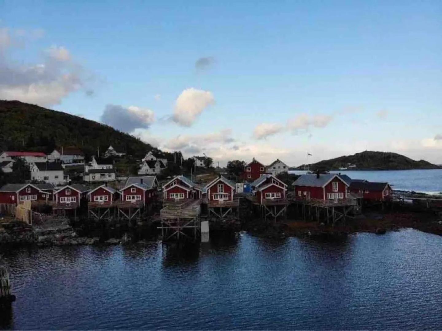 Madelhea Cabin- Seaview Lodge Reine Buitenkant foto